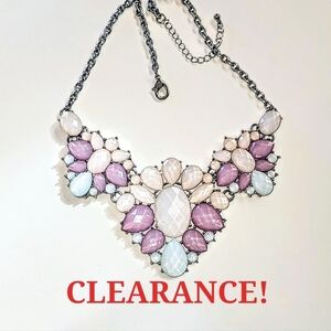 PASTEL LUCITE STATEMENT NECKLACE - PEACH & MAUVE PINK FACETED STONES